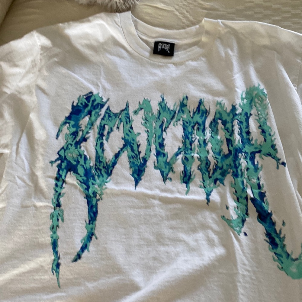 NWOT white Revenge tee, men large